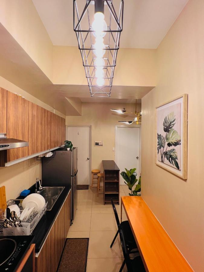 * * Y Stylish 2br Option For 6 *