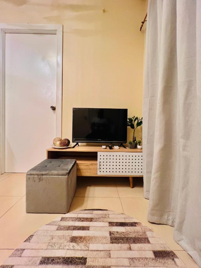 * * Y Stylish 2br Option For 6 Apartment Iloilo City